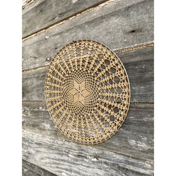 Vintage Doily on Metal Hoop Wall Deco BOHO Hippy - Picture 2 of 10